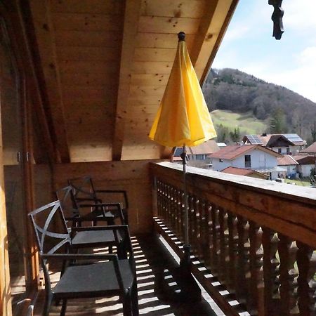 Апартаменти Haus Alpenblick Inkl. Chiemgaukarte Рупольдінг Екстер'єр фото